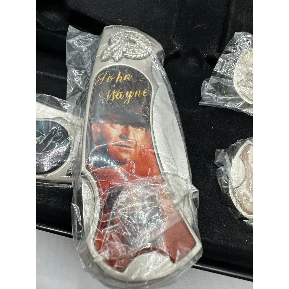 John Wayne Collector Pocket Knives (4) RARE ~ In Collectors Tin‎